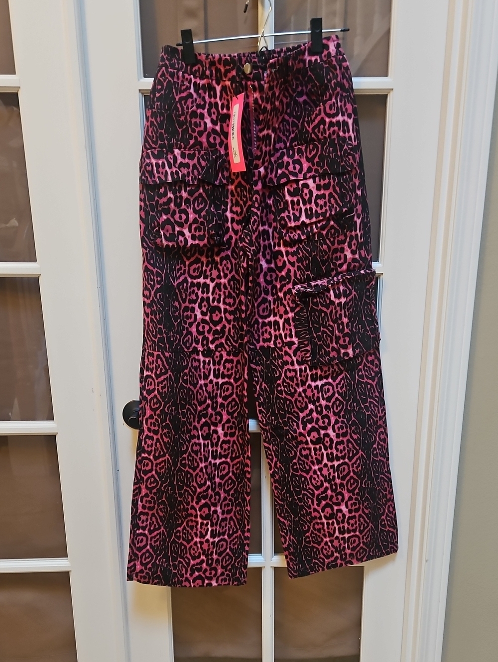 Betsey Johnson Hot Pink & Black Leopard Wide-Leg Cargo Pants